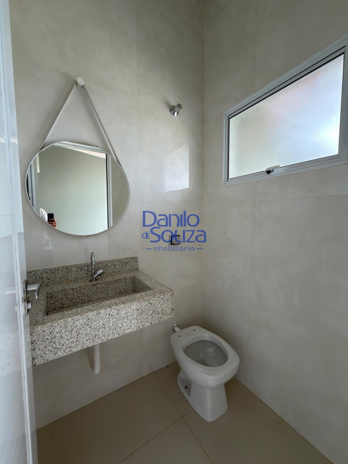 Casa à venda com 3 quartos, 1 suíte, 2 vagas e 240m² no Jardim Europa V, Araxá (MG) — foto 8 de 15