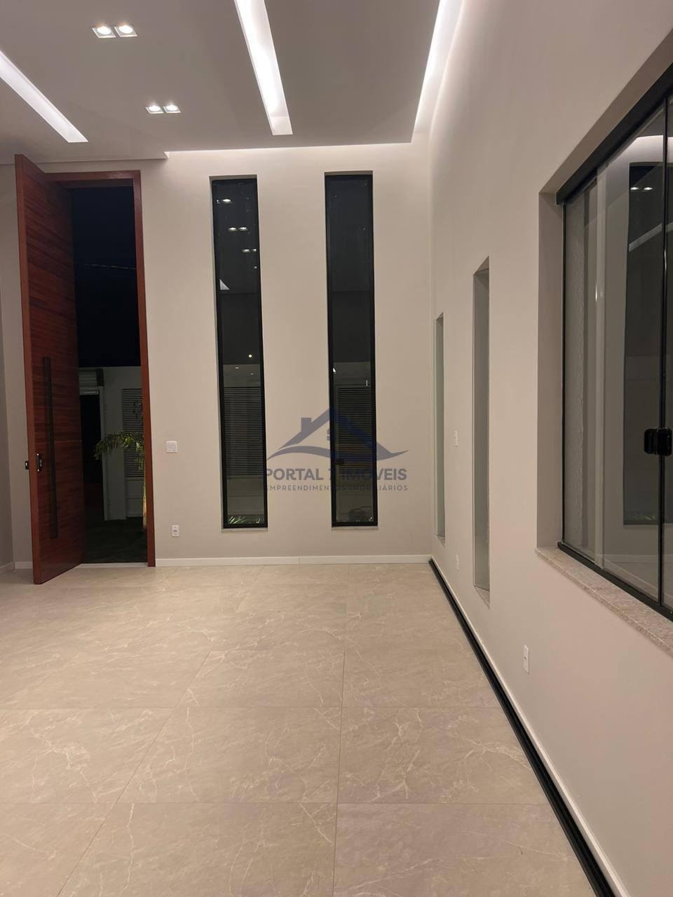 Casa à venda com 3 quartos, 1 suíte, 4 vagas e 180m² no Flórida, Sete Lagoas (MG) — foto 7 de 30