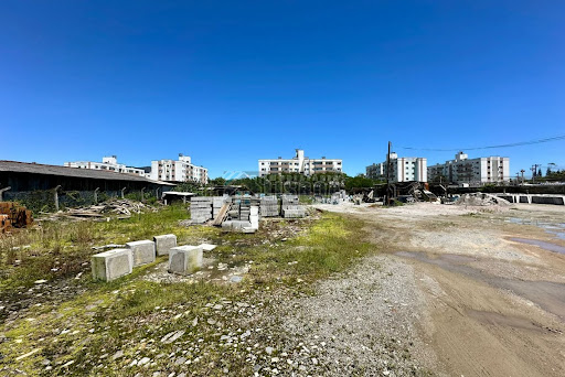 Terreno Área em Forquilhas  -  São José