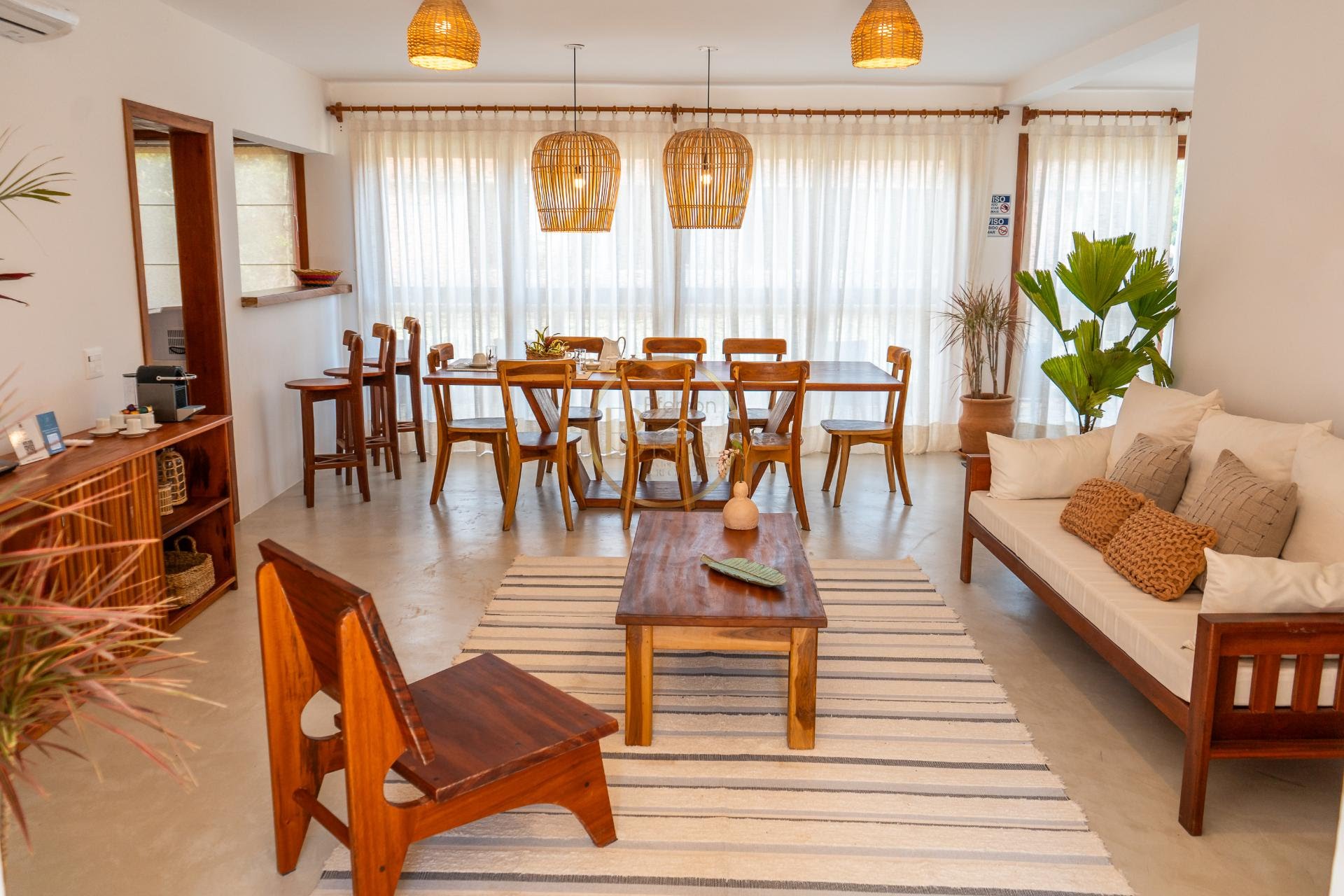 Casa à venda com 4 quartos, 4 suítes, 3 vagas e 136m² no Estrada de Trancoso, Porto Seguro (BA) — foto 21 de 27