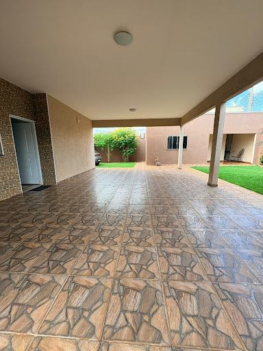 Casa com 3 Quartos + Suíte Independente no Bela Laguna