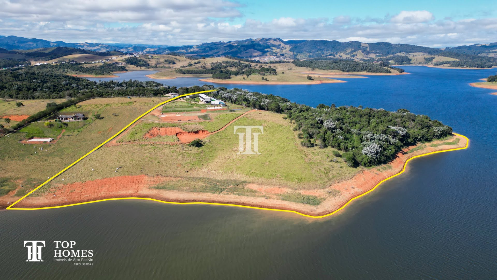 Casa Resort Mansão Sítio frente Represa à venda em Joanópolis - Bragrança Paulista - Represa de Jacareí