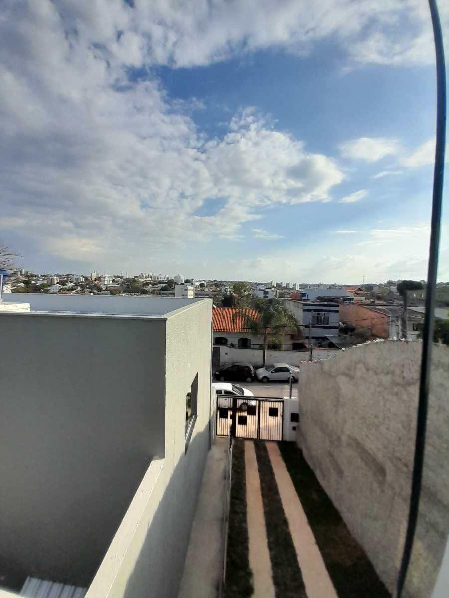 Casa à venda com 3 quartos, 1 suíte, 2 vagas e 110m² no Sao Joao Batista (venda Nova), Belo Horizonte (MG) — foto 11 de 18