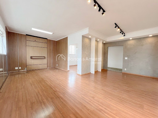 Casa, 3 quartos, 253 m² - Foto 1