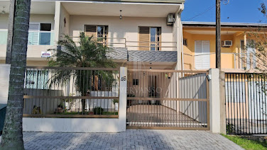 Sobrado  em Centro - Guaratuba, PR