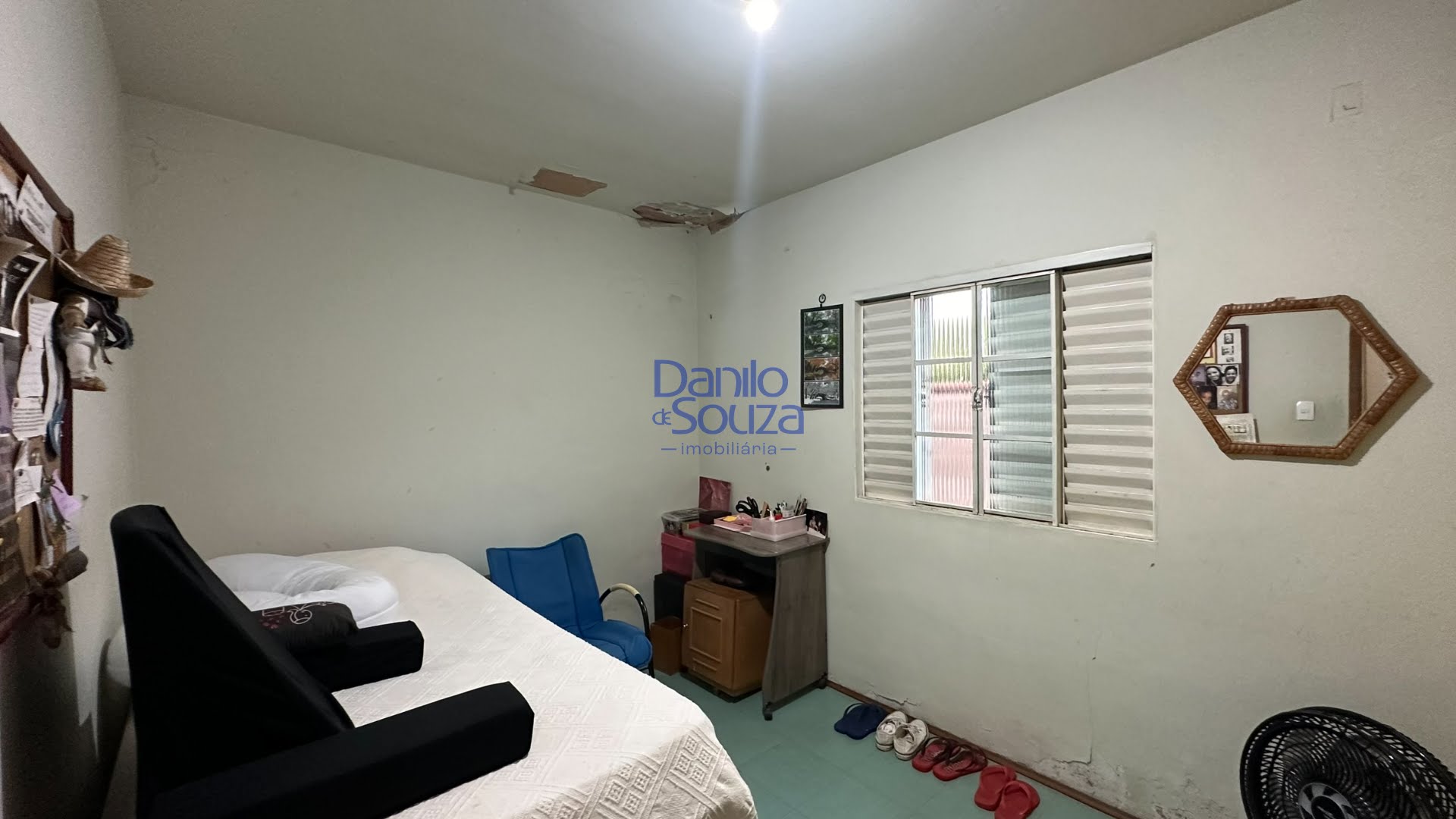Casa à venda com 3 quartos, 1 banheiro, 2 vagas e 300m² no José Ferreira Guimarães (mangueira II ), Araxá (MG) — foto 13 de 22