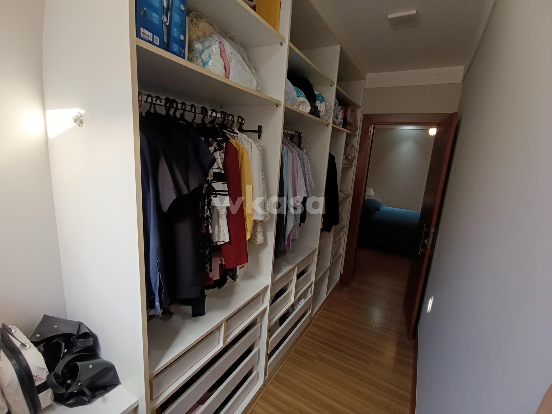 Casa à venda com 4 quartos, 2 suítes, 4 vagas e 240m² no Colina de Laranjeiras, Serra (ES) — foto 26 de 28