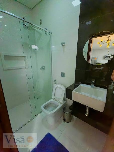 Casa à venda com 4 quartos, 4 suítes e 5 vagas no Centro, Paracatu (MG) — foto 13 de 30
