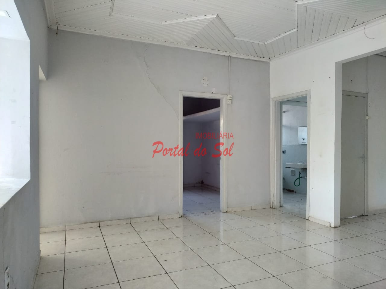 Casa à venda com 3 quartos, 1 banheiro, 1 vaga e 440m² no Centro, Santo Antônio da Platina (PR) — foto 3 de 14