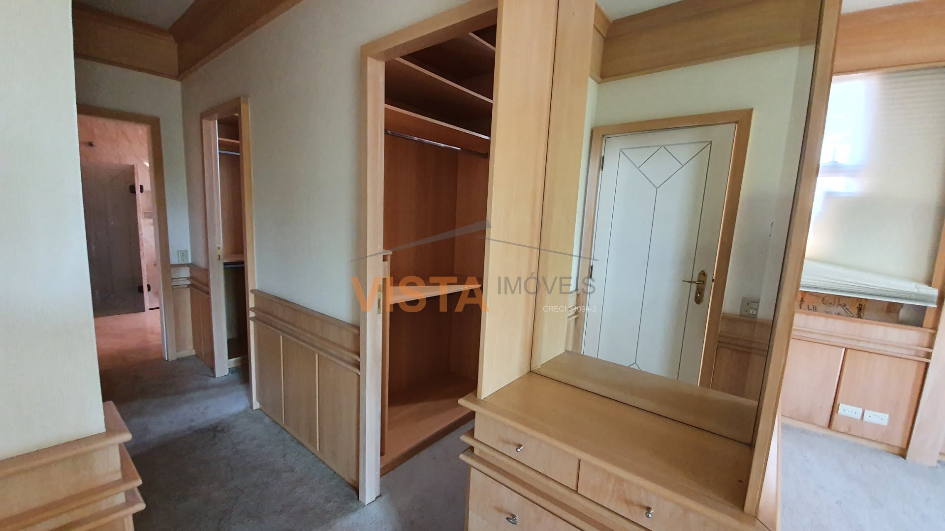 Casa à venda com 7 quartos, 5 suítes, 4 vagas e 1800m² no Jardim Priscila, São João da Boa Vista (SP) — foto 10 de 17
