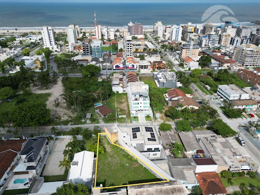 Potencial Ilimitado, Até 20 Pavimentos em Caiobá, Matinhos