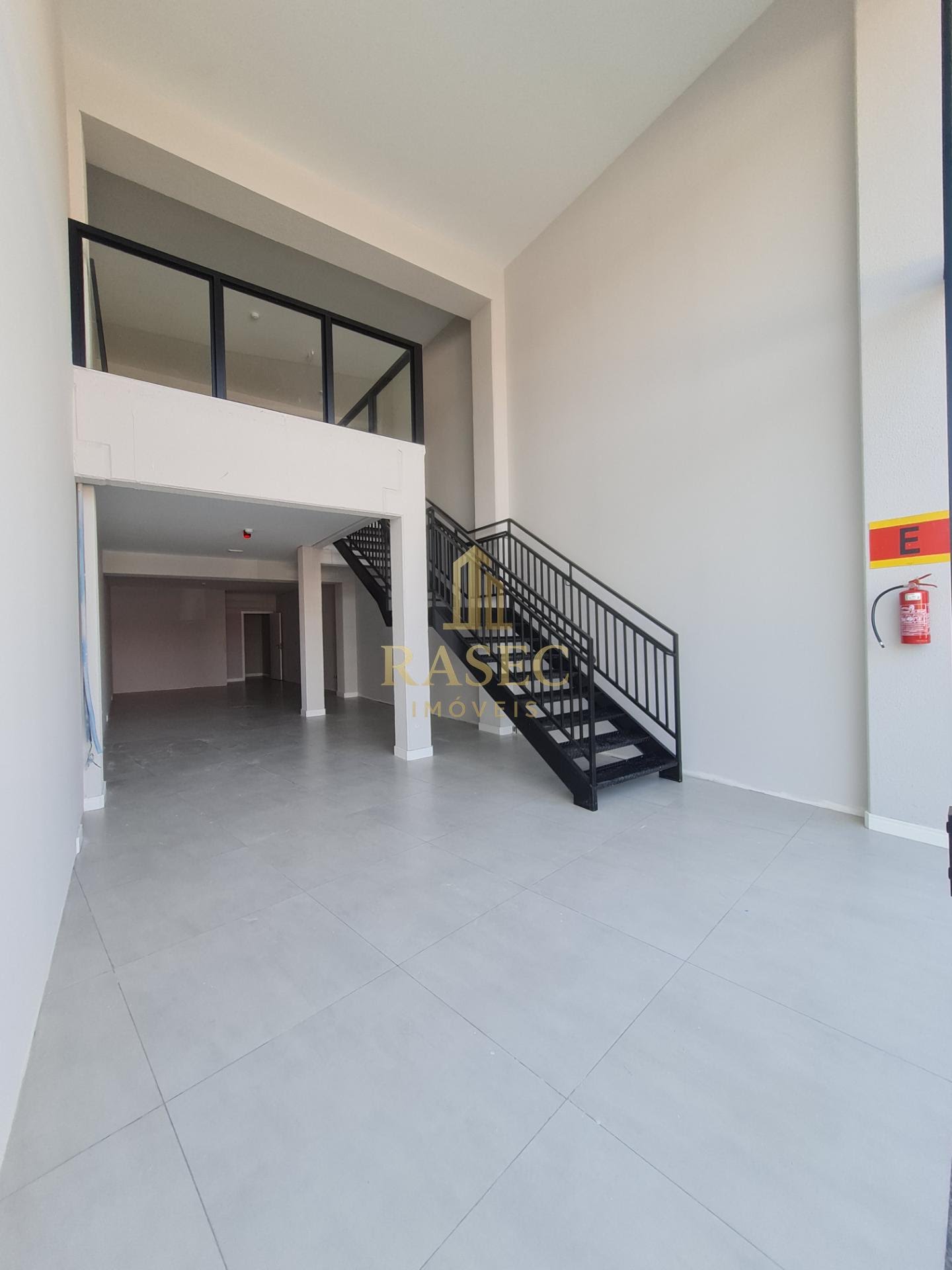 Comercial para alugar com 135m² no Centro II, Brusque (SC) — foto 2 de 6