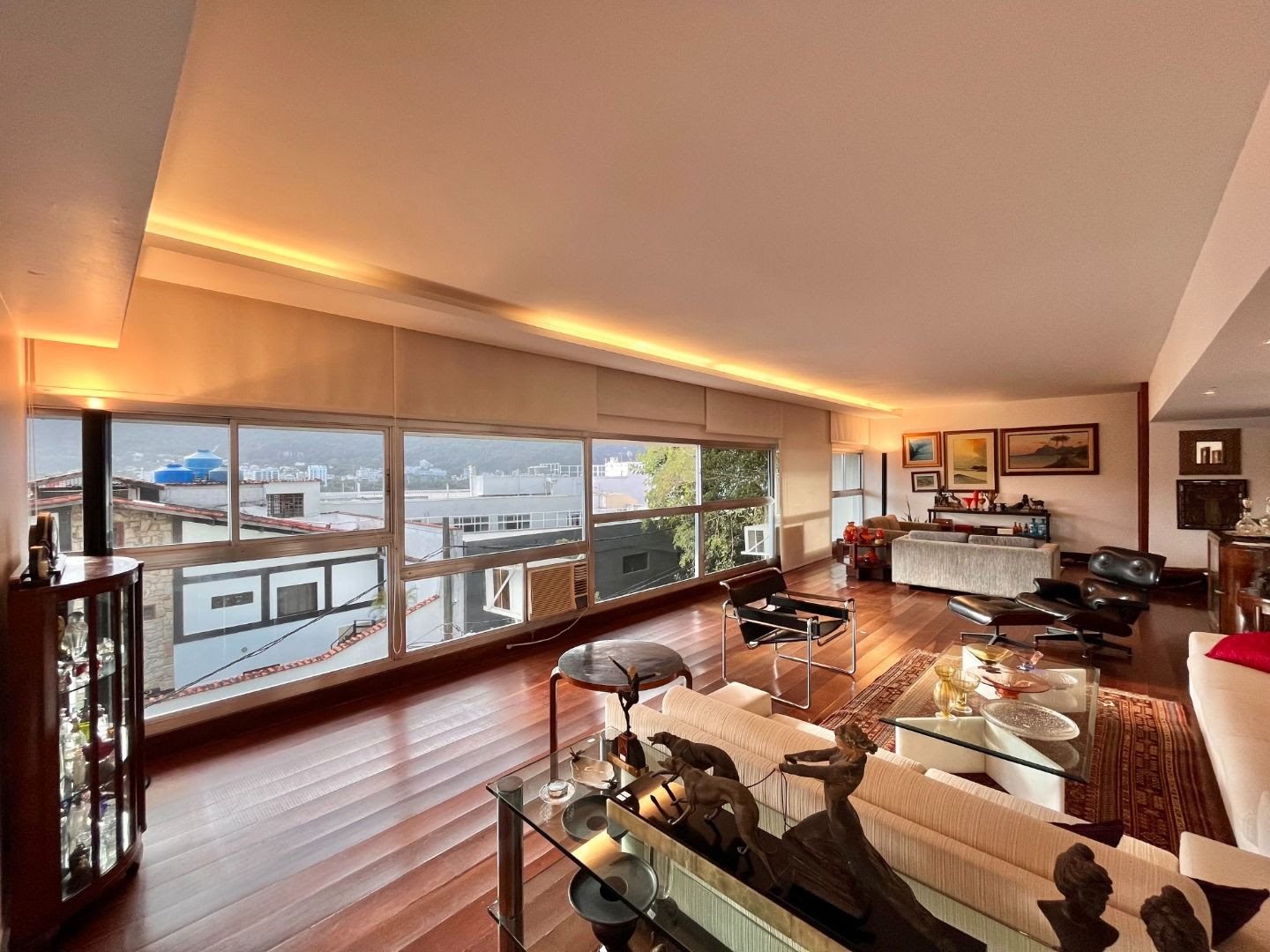 Apartamento à venda com 4 quartos, 2 suítes, 2 vagas e 247m² no Lagoa, Rio de Janeiro (RJ) — foto 13 de 30