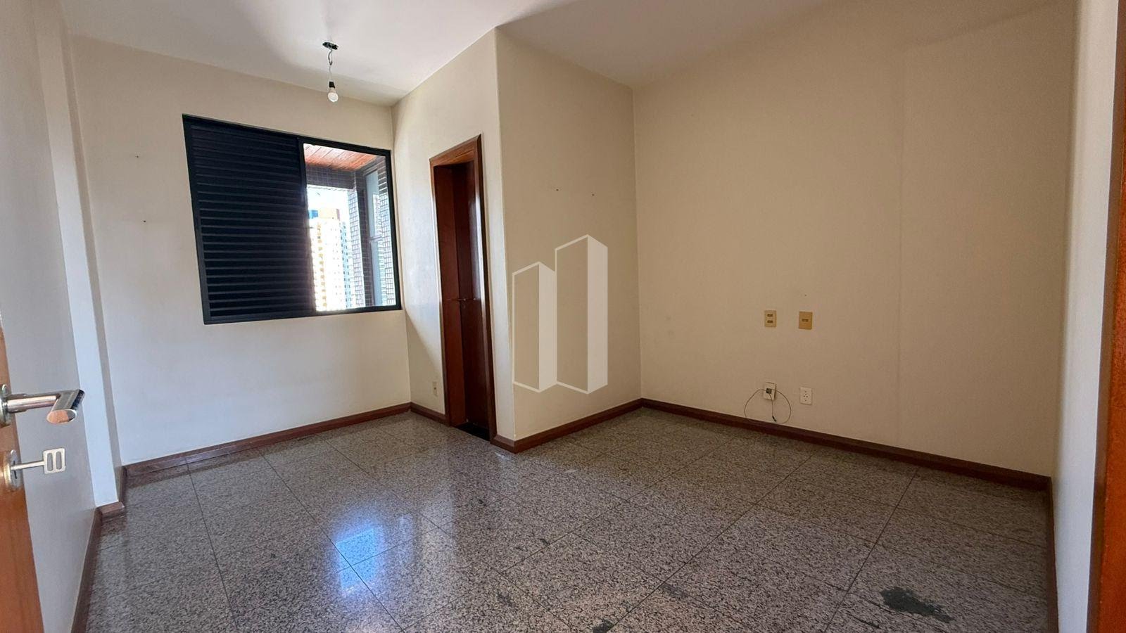 Apartamento à venda com 4 quartos, 3 suítes, 3 vagas e 220m² no Setor Oeste, Goiânia (GO) — foto 28 de 30