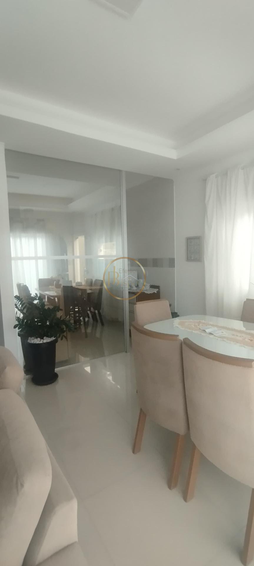 Casa à venda com 3 quartos, 2 suítes, 2 vagas e 130m² no Cambolo, Porto Seguro (BA) — foto 5 de 10