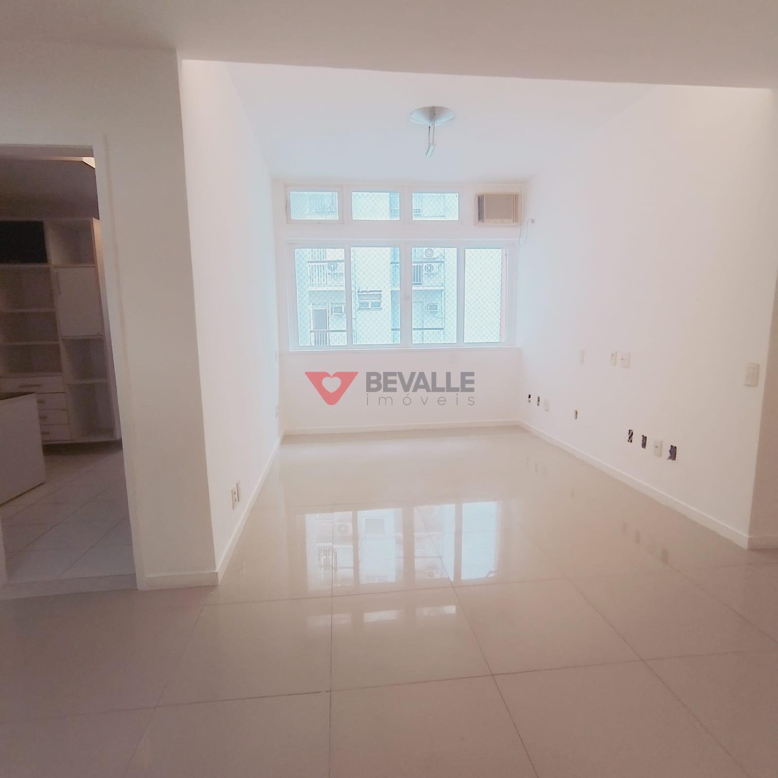 Apartamento à venda com 2 quartos, 1 suíte, 1 vaga e 97m² no Humaitá, Rio de Janeiro (RJ) — foto 3 de 30