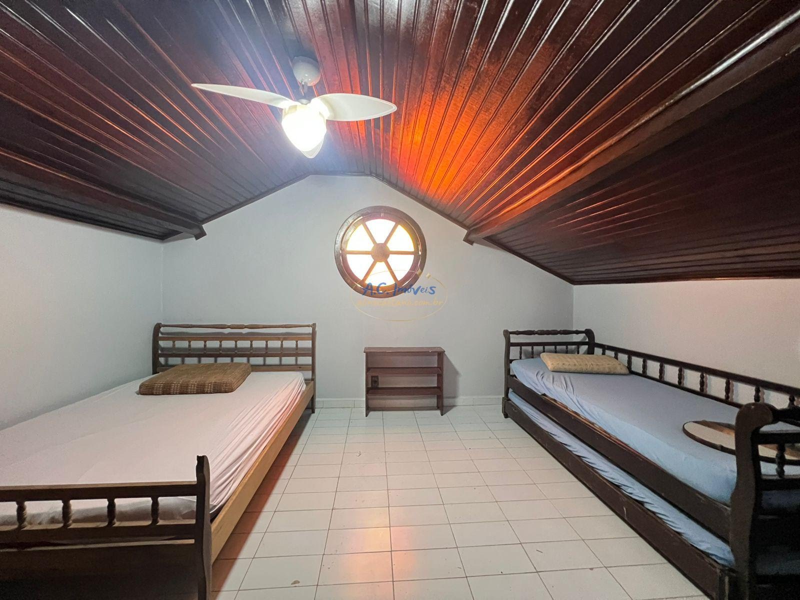 Casa à venda com 4 quartos, 2 suítes, 3 vagas e 200m² no Balneario Flórida, Praia Grande (SP) — foto 11 de 26