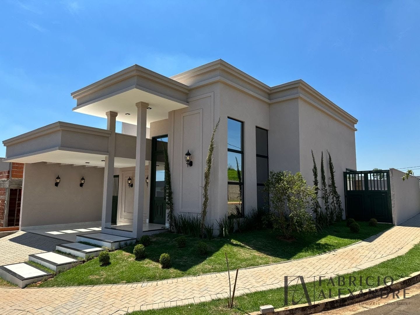 Casa à venda com 3 quartos, 5 banheiros, 4 vagas e 156m² no Residencial Maria Júlia, São José do Rio Preto — foto principal