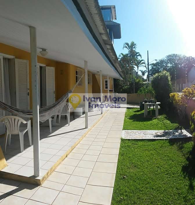 Casa à venda com 4 quartos, 1 suíte, 2 vagas e 200m² no Canasvieiras, Florianópolis (SC) — foto 3 de 30