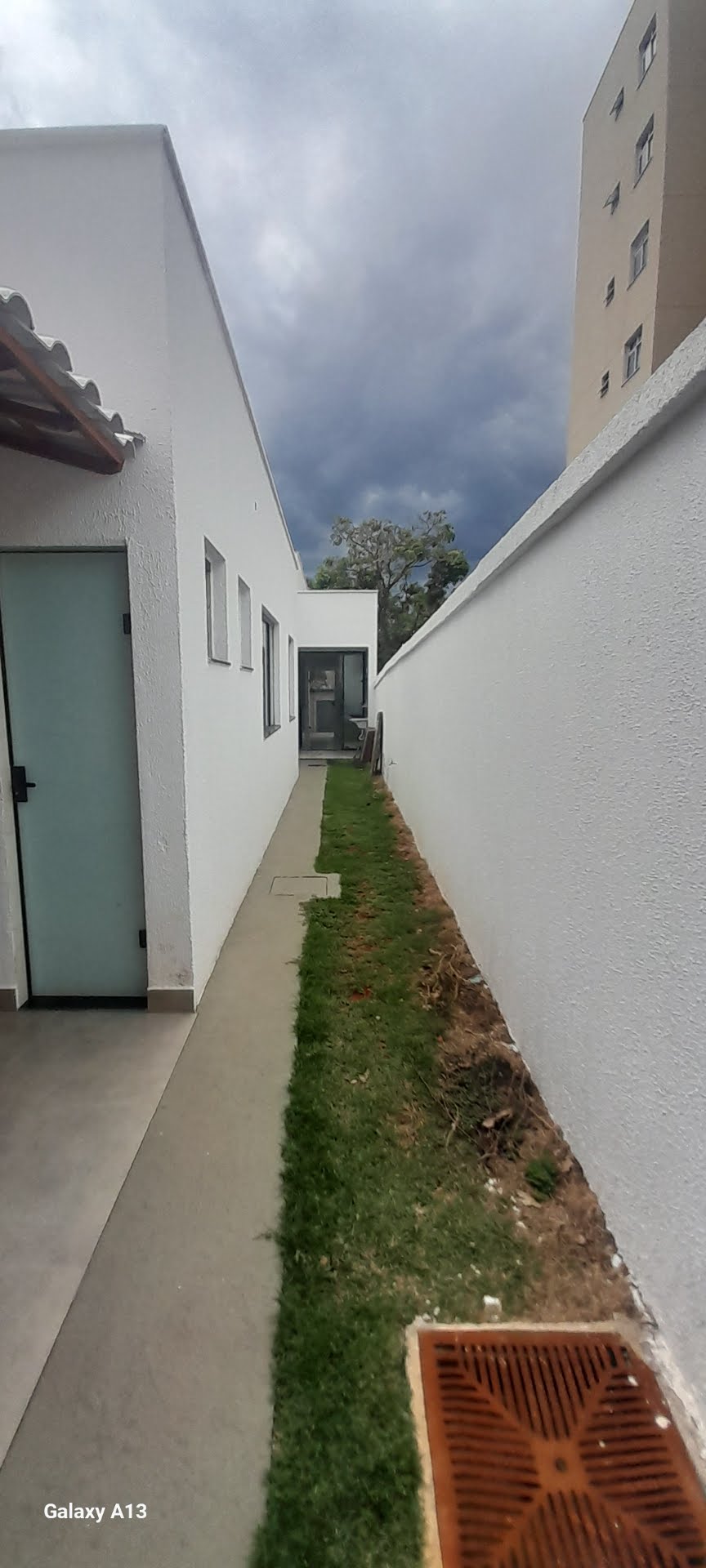 Casa à venda com 3 quartos, 1 suíte, 2 vagas e 136m² no Sinimbu, Belo Horizonte (MG) — foto 28 de 29