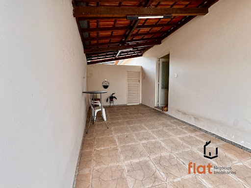 Casa à venda no bairro São José, Pará de Minas | 3 dorms, 151m²