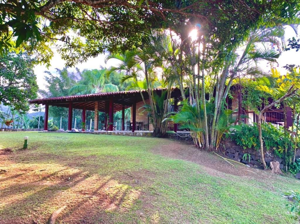 Casa à venda com 5 quartos, 6 banheiros, 2 vagas e 540m² no Praia do Tenório, Ubatuba (SP) — foto 2 de 30