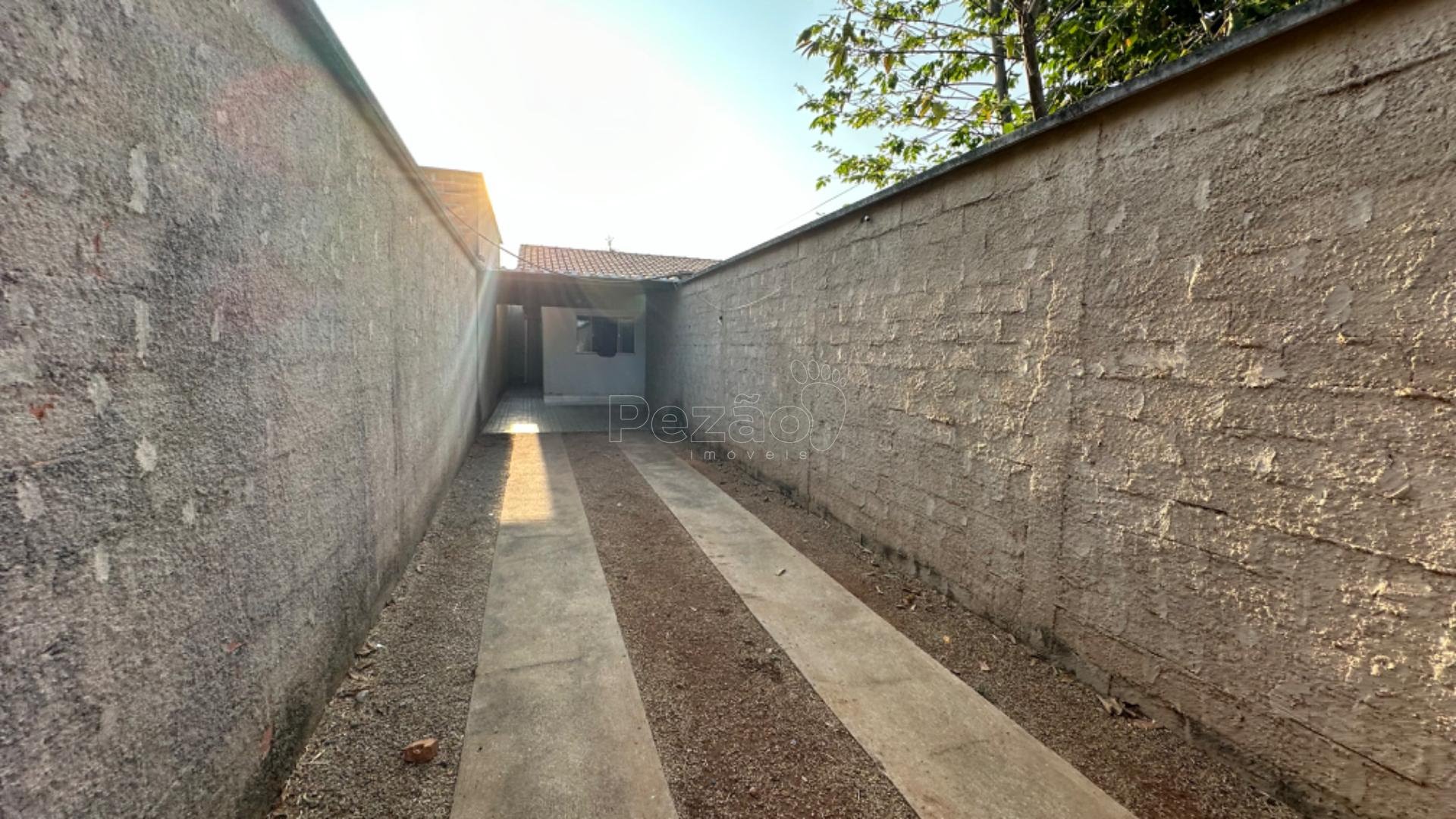 Casa à venda com 2 quartos, 2 suítes, 2 vagas e 360m² no Jardim Conde dos Arcos, Itapuranga (GO) — foto 2 de 10