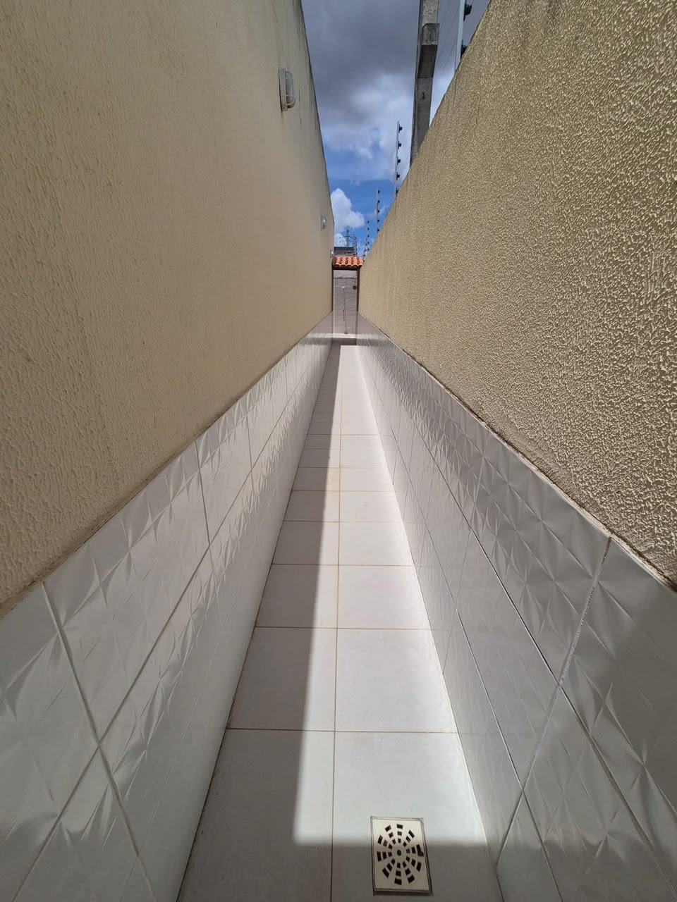 Casa à venda com 2 quartos, 1 suíte, 1 vaga e 81m² no Mangabeira, Feira de Santana (BA) — foto 23 de 28