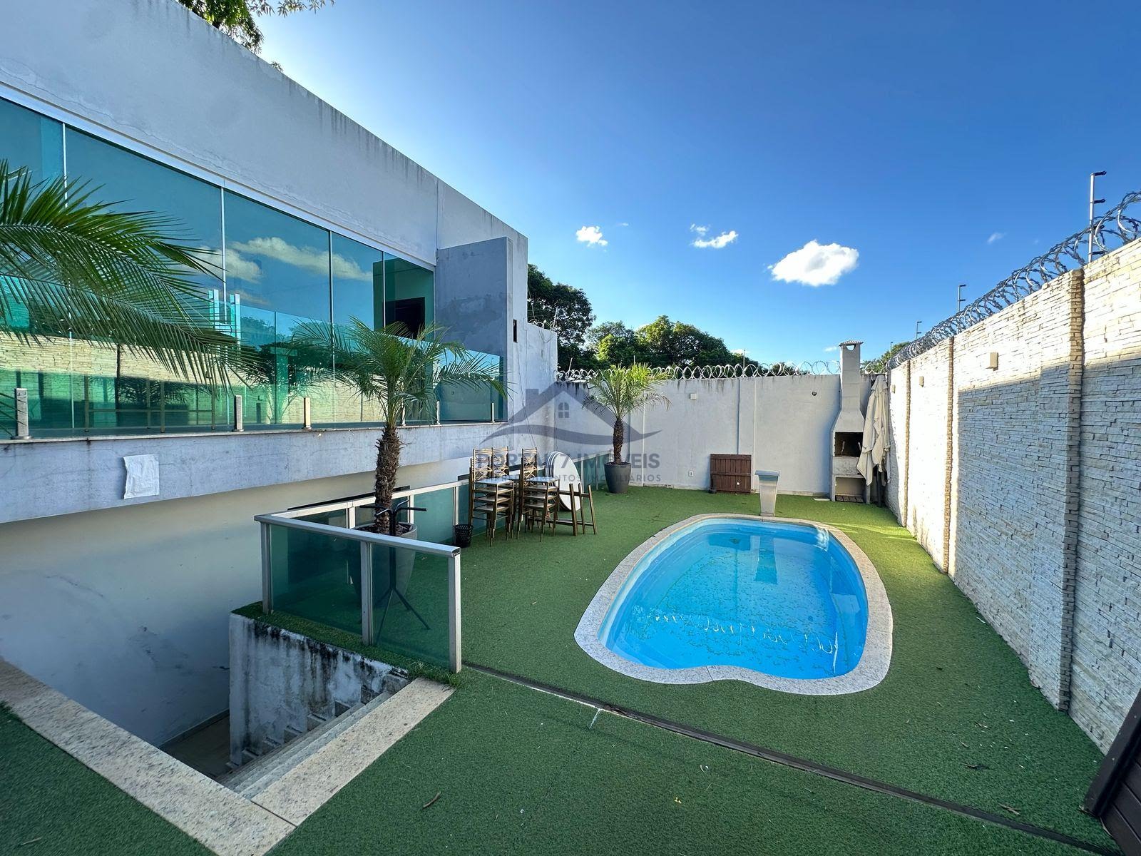 Casa à venda com 4 quartos, 1 suíte, 3 vagas e 300m² no Colorado, Sete Lagoas (MG) — foto 12 de 17