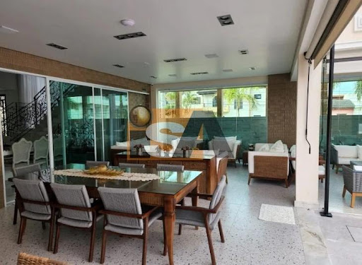Sobrado de Alto Padrão no Condomínio Residencial Suzano, em Suzano/SP.