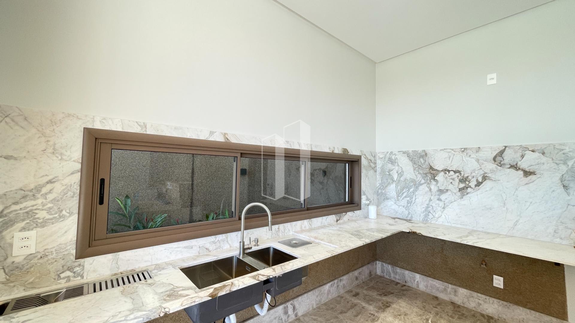 Casa à venda com 5 quartos, 5 suítes, 6 vagas e 440m² no Jardins França, Goiânia (GO) — foto 15 de 30
