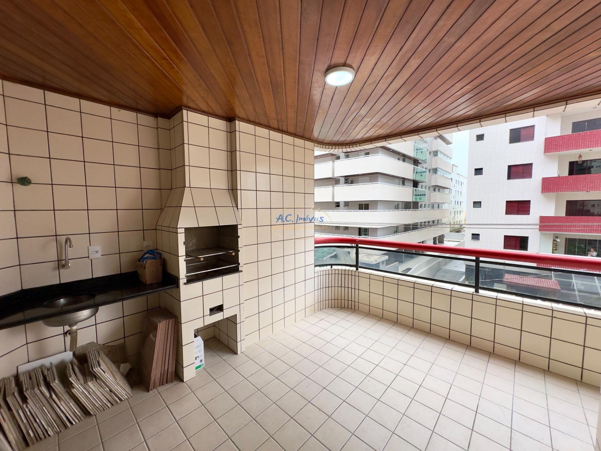 Apartamento à venda com 3 quartos, 2 suítes, 2 vagas e 131m² no Vila Tupi, Praia Grande (SP) — foto 2 de 24
