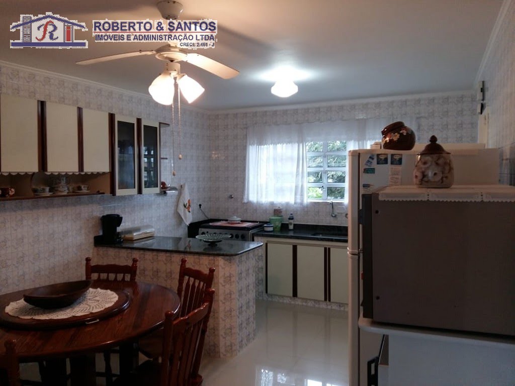 Copa/Cozinha Com Armários
