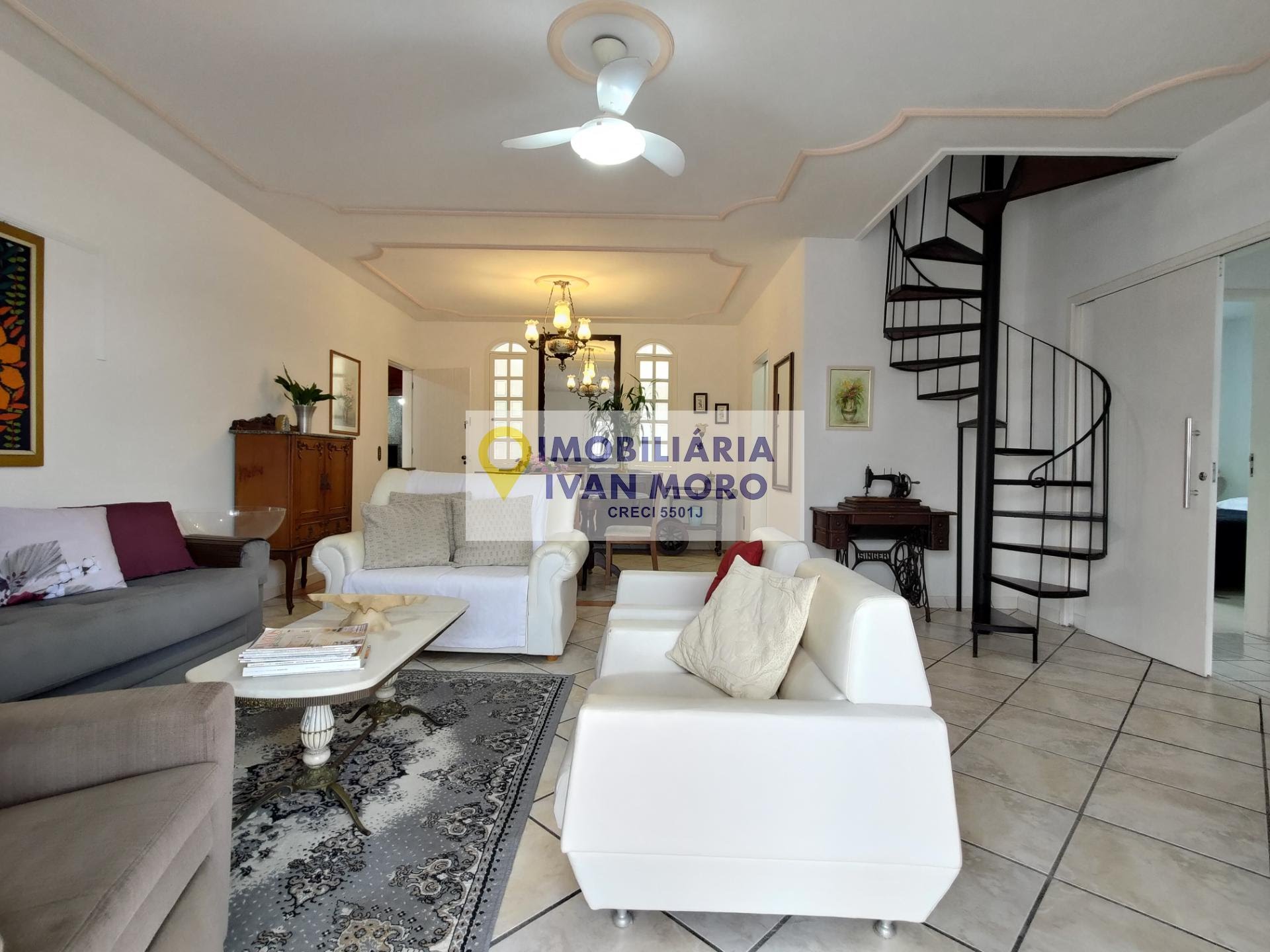 Casa para alugar com 4 quartos, 2 suítes, 3 vagas e 190m² no Daniela, Florianópolis (SC) — foto 7 de 30