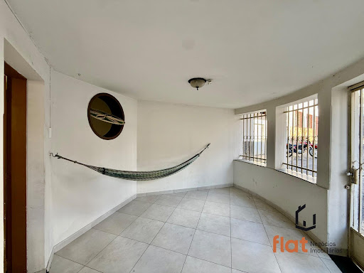 Casa à venda no bairro Centro em Pará de Minas | 3 dorms, suíte