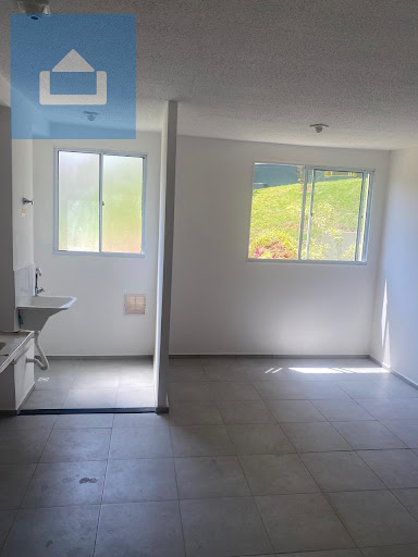 Apartamento em Jardim Fanganiello  -  São Paulo