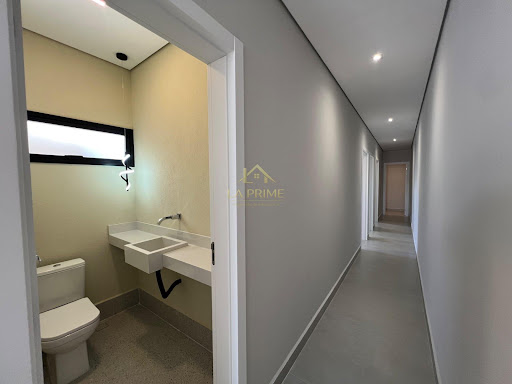 Casa à venda no Condomínio Villagio Wanel – Sorocaba/SP 131m² de área construída, 03 dormitórios, sendo 1 suítes e 04 vagas de garagem.