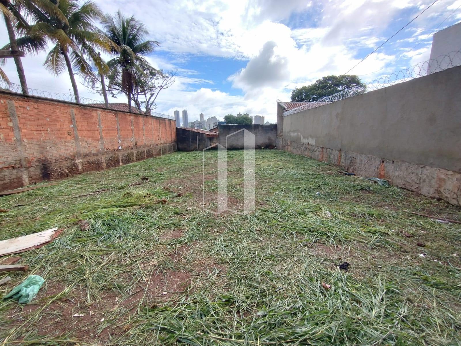 Terreno para alugar com 420m² de terreno no Jardim Atlântico, Goiânia (GO) — foto 2 de 8