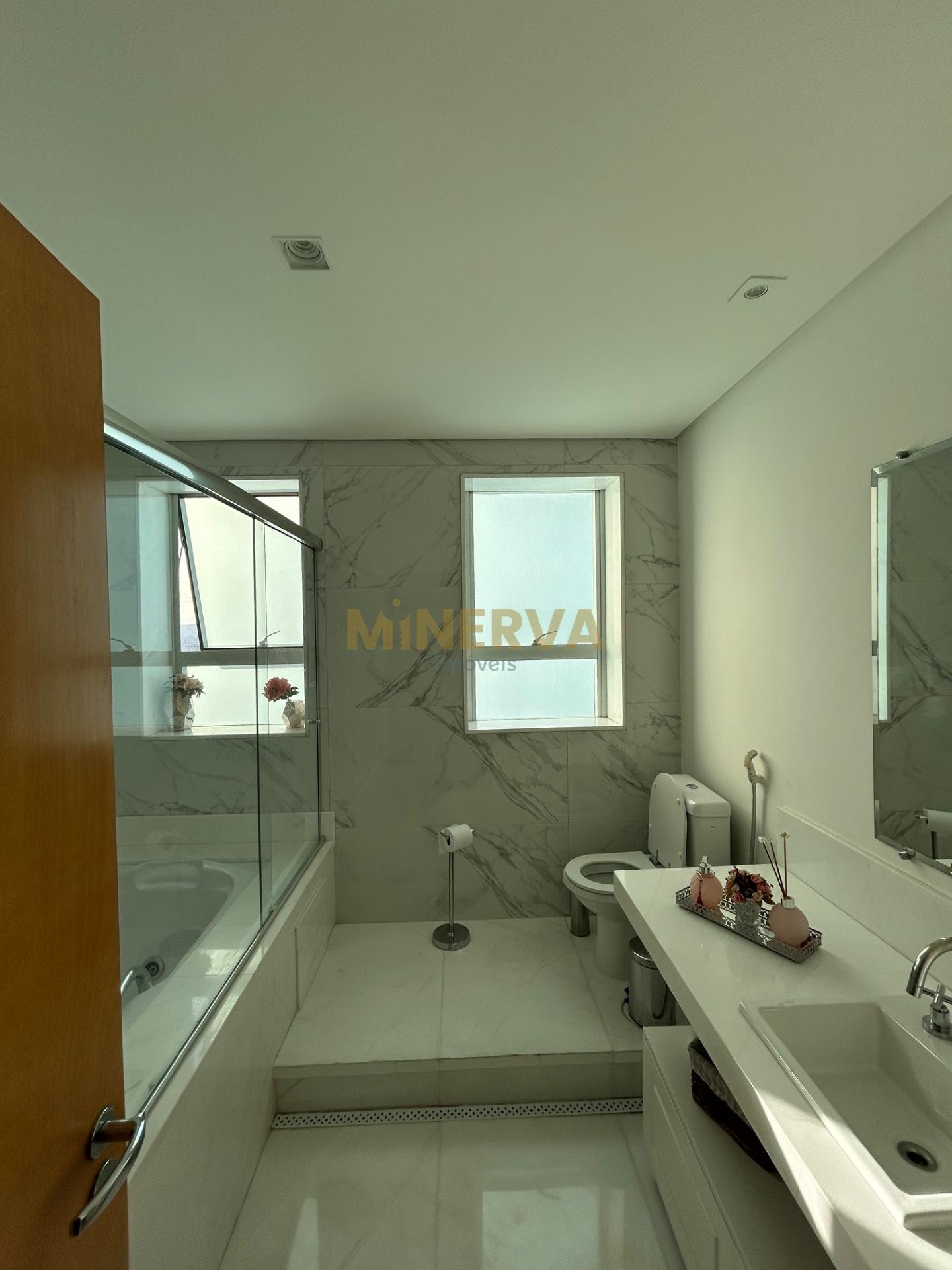 Apartamento à venda com 4 quartos, 4 suítes, 7 vagas e 423m² no Vila Gomes Cardim, São Paulo (SP) — foto 24 de 30