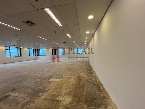 Andar para locação próximo a estação  