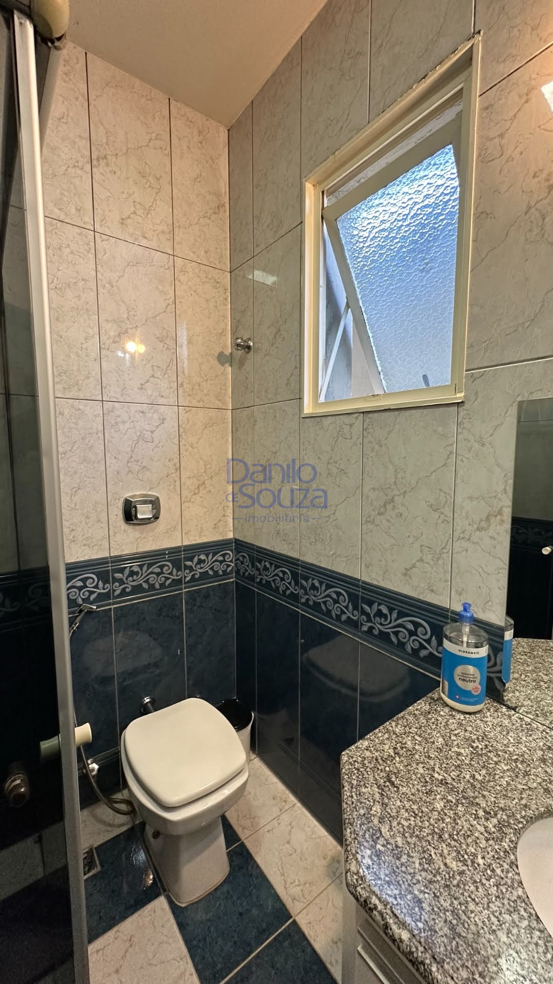 Casa à venda com 3 quartos, 1 suíte, 4 vagas e 300m² no Alvorada, Araxá (MG) — foto 22 de 25