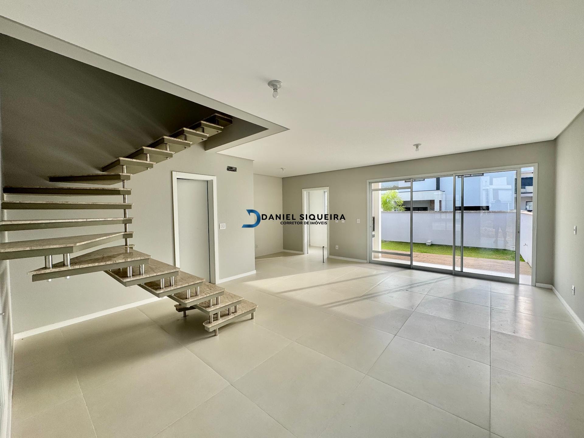 Casa à venda com 3 quartos, 3 suítes, 2 vagas e 189m² no Bairro Deltaville, Biguaçu (SC) — foto 6 de 28