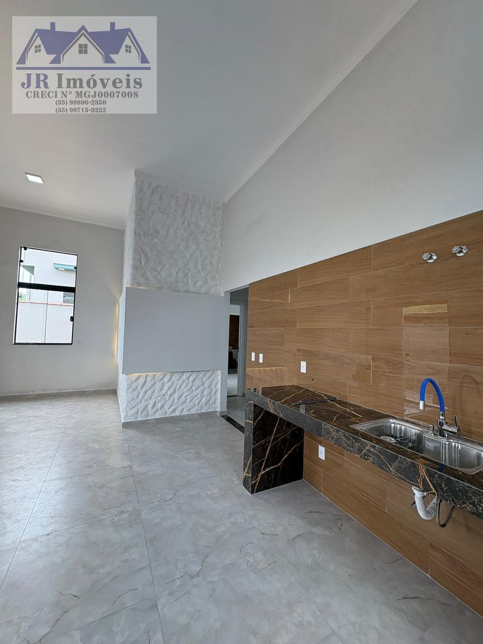 Casa à venda com 2 quartos, 1 suíte, 1 vaga e 141m² no Jardim Califórnia, Itajubá (MG) — foto 2 de 15