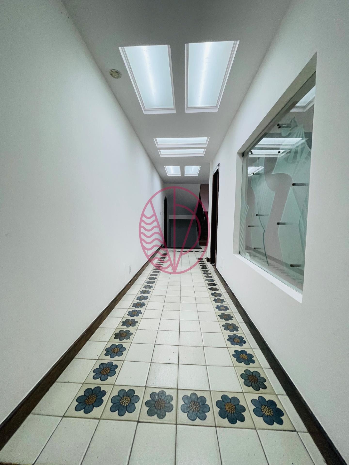 Casa para alugar com 7 quartos, 5 suítes, 6 vagas e 1100m² no Itaigara, Salvador (BA) — foto 29 de 30