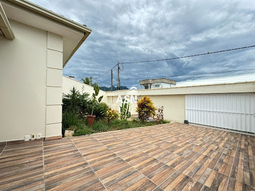Casa em Extensão Serramar - Rio das Ostras, RJ