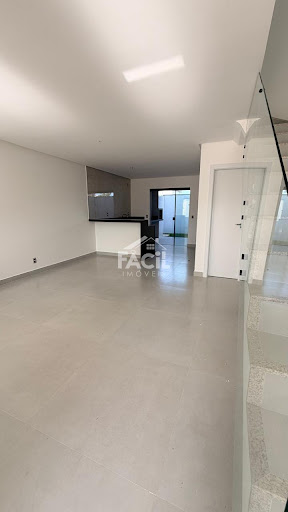 Casa em Morada de Laranjeiras, Serra | 3 Dorms, 1 Suíte
