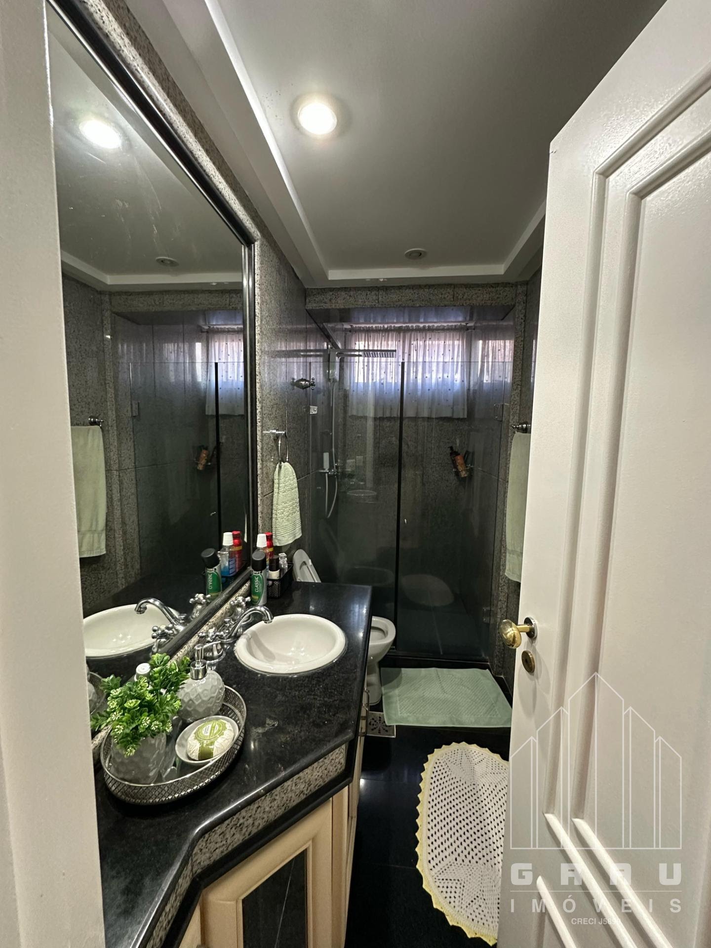 Apartamento no Ed. Arpoador Centro  -  Foz do Iguaçu