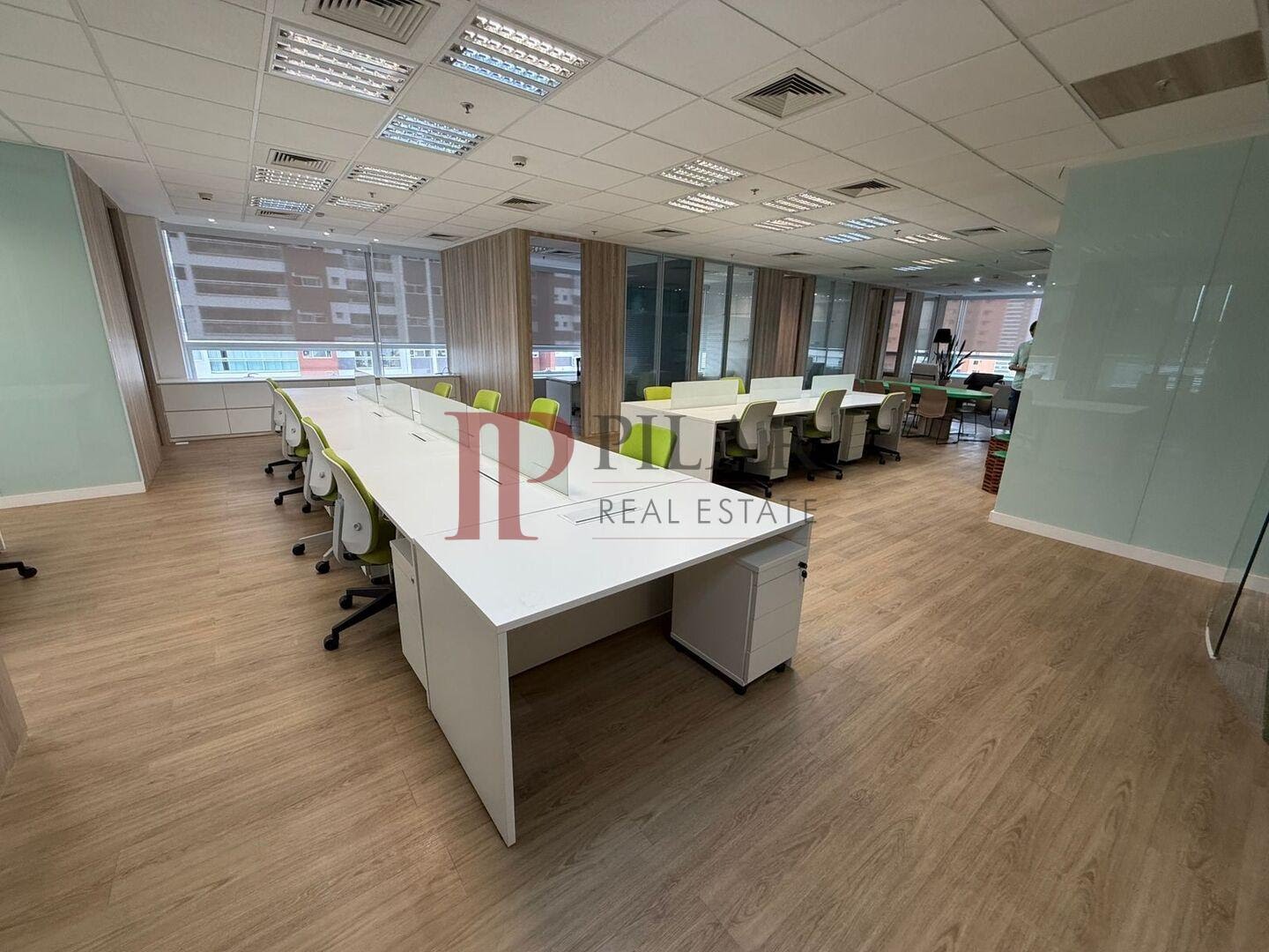 Andar Comercial Mobiliado