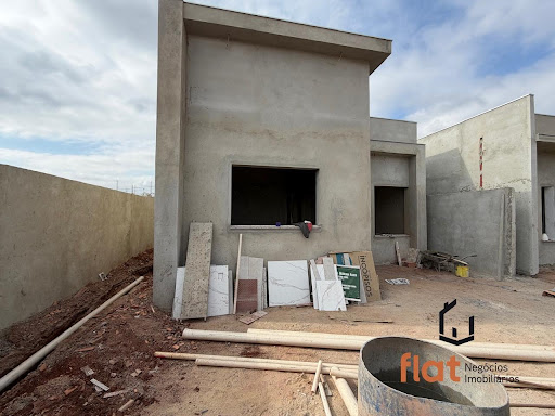 Casa à venda no Bairro Alta Villa em Pará de Minas | 2 quartos, suíte