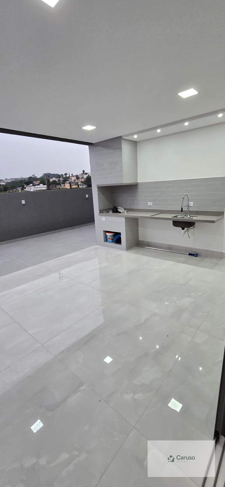 Casa à venda com 4 suítes, 4 vagas e 300m² no Condomínio Real Park, Arujá (SP) — foto 25 de 26